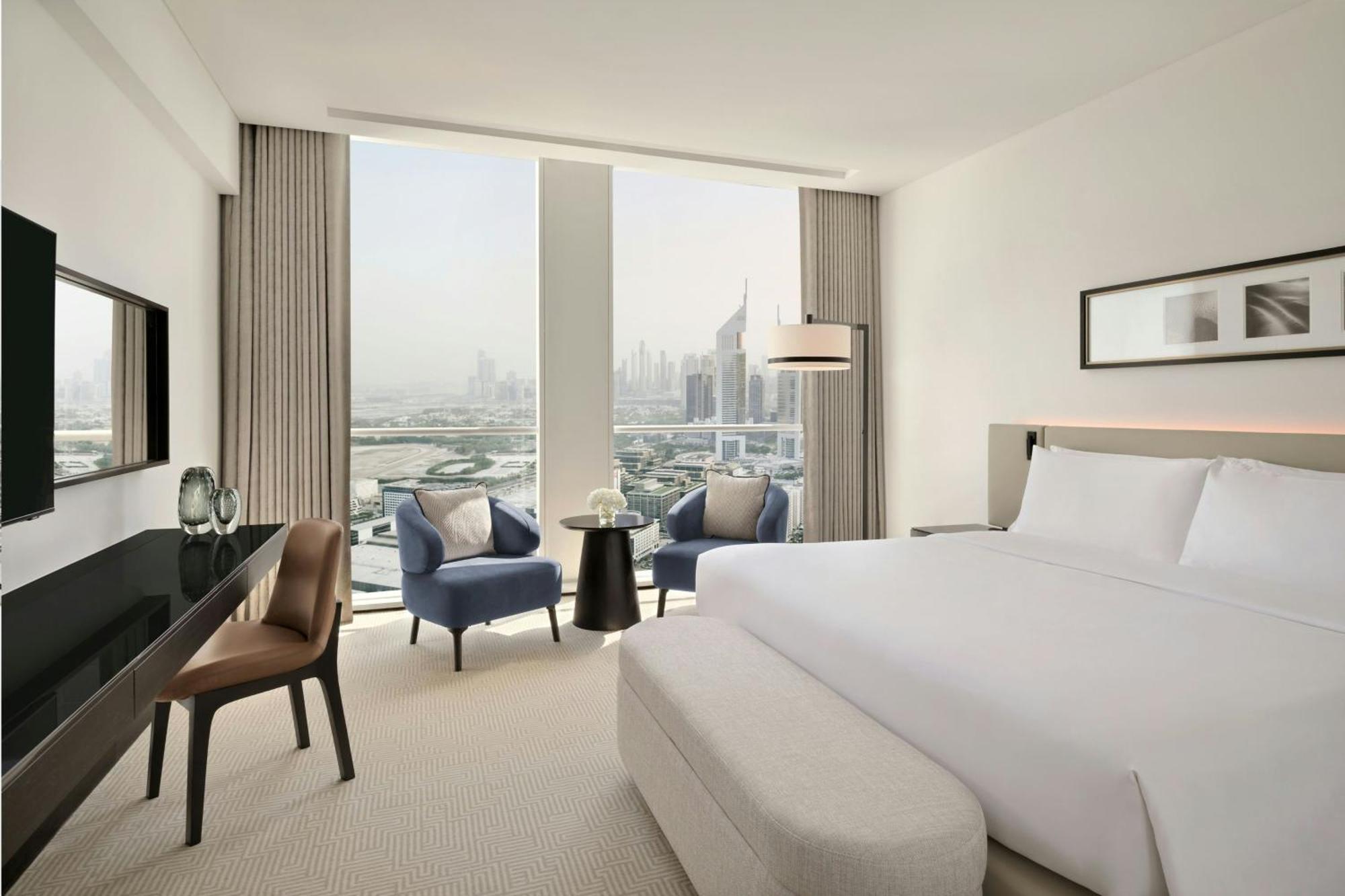 Three Bedroom Apartment 3 Bedroom Apartment Skyline view